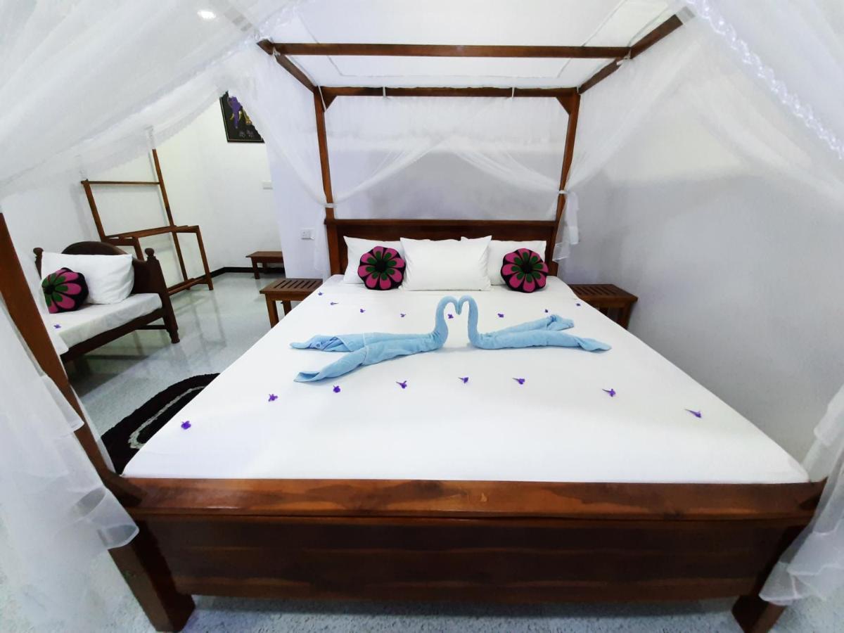 Galaxy View Homestay 시기리야 외부 사진