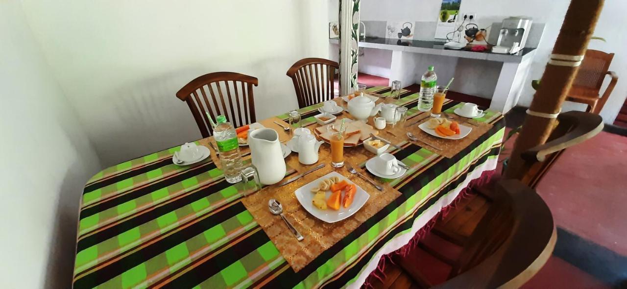Galaxy View Homestay 시기리야 외부 사진