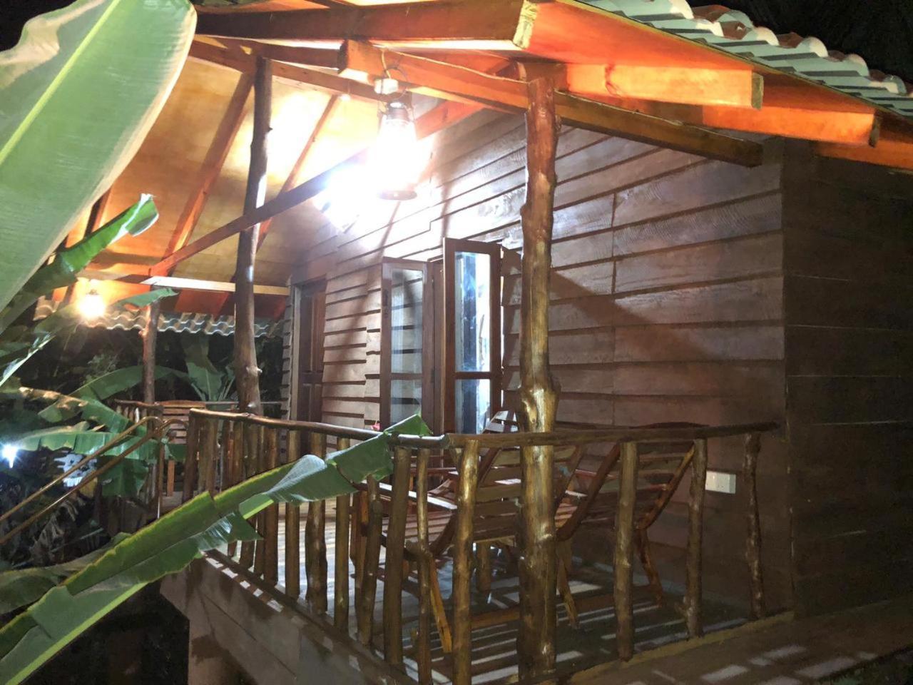 Galaxy View Homestay 시기리야 외부 사진